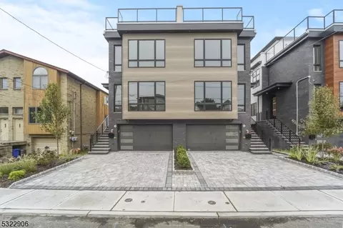 281 Myrtle Ave, Fort Lee, NJ 07024