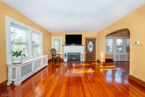 2 Hillcrest Ave, Dover, NJ 07801 photo 19