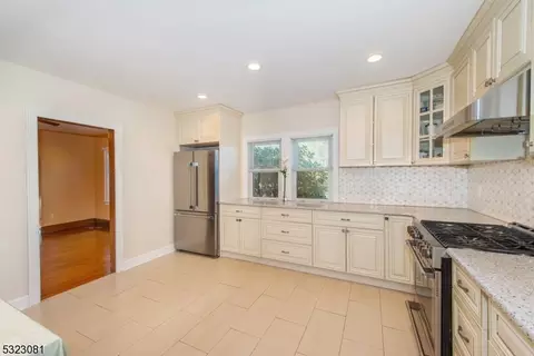 2 Hillcrest Ave, Dover, NJ 07801 photo 15