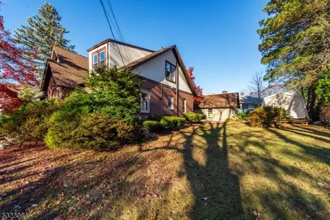 2 Hillcrest Ave, Dover, NJ 07801 photo 4