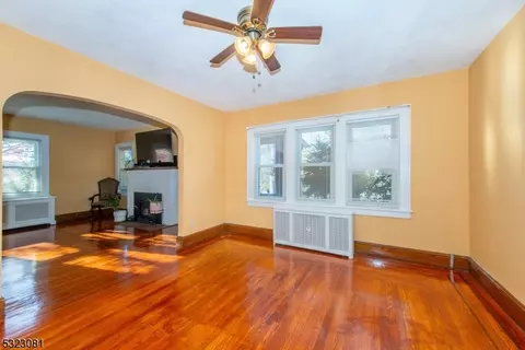 2 Hillcrest Ave, Dover, NJ 07801 photo 17