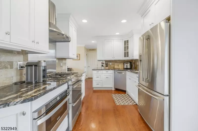  103 Old Farm Rd, Readington Twp, NJ 08889 photo 9