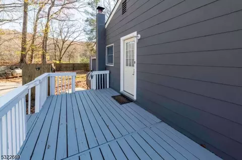 4 Papscoe Rd, West Milford Twp, NJ 07421 photo 25