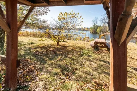 4 Papscoe Rd, West Milford Twp, NJ 07421 photo 26