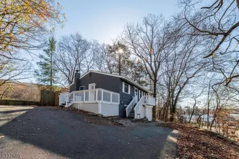 4 Papscoe Rd, West Milford Twp, NJ 07421 photo 24