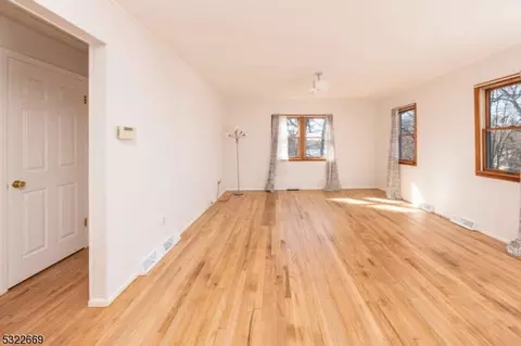 4 Papscoe Rd, West Milford Twp, NJ 07421 photo 6