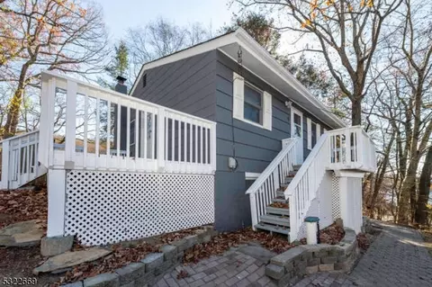 4 Papscoe Rd, West Milford Twp, NJ 07421 photo 20