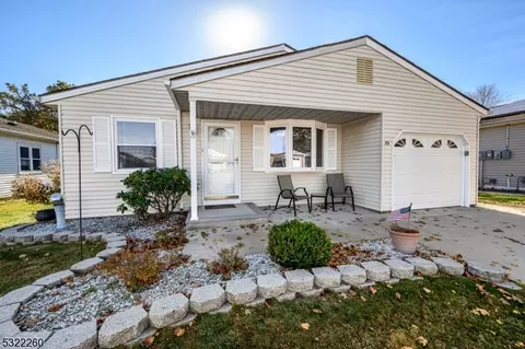 73 Freeport Blvd, Toms River, NJ 08757