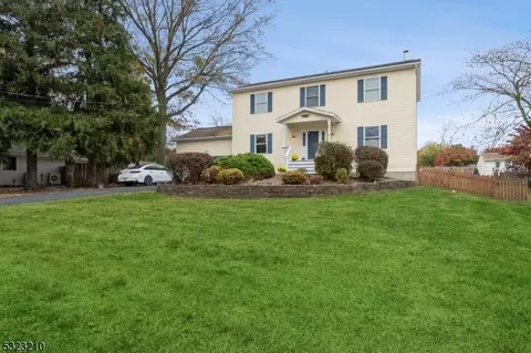 23 Mac Arthur St, High Bridge, NJ 08829