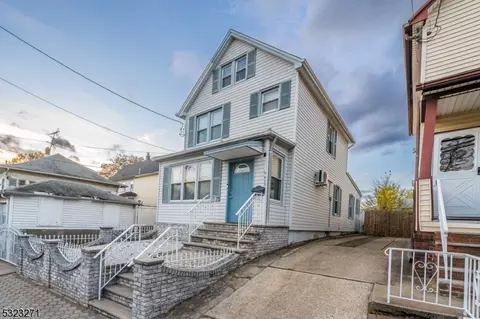 421-423 Fay Ave, Elizabeth, NJ 07202