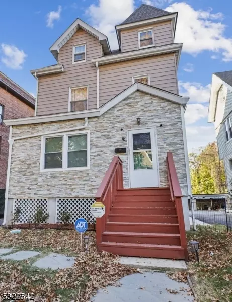 125 So Arlington Ave, East Orange, NJ 07018