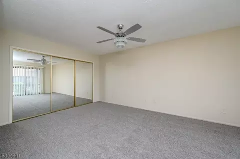 408 Westgate Dr, Edison, NJ 08820 photo 22