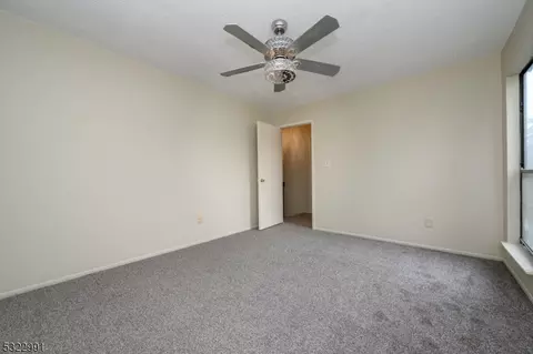 408 Westgate Dr, Edison, NJ 08820 photo 28