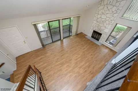 408 Westgate Dr, Edison, NJ 08820 photo 18