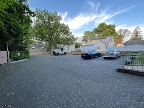 124 Centre St, Nutley, NJ 07110 photo 2