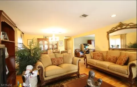 124 Centre St, Nutley, NJ 07110 photo 20