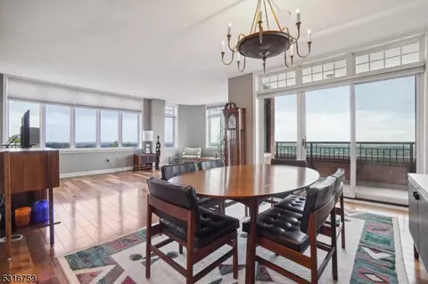 616 S Orange Ave 8k #K, Maplewood, NJ 07040
