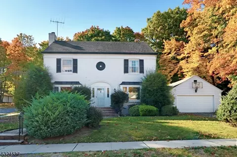 22 Fairway Ave, West Orange, NJ 07052