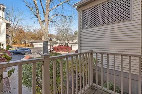 63 Commonwealth Dr, Basking Ridge, NJ 07920 photo 24