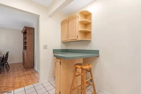 63 Commonwealth Dr, Basking Ridge, NJ 07920 photo 16