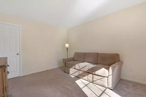 63 Commonwealth Dr, Basking Ridge, NJ 07920 photo 21