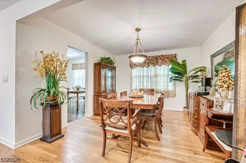 262 Farragut Rd, North Plainfield, NJ 07062 photo 6