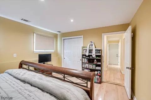 262 Farragut Rd, North Plainfield, NJ 07062 photo 20