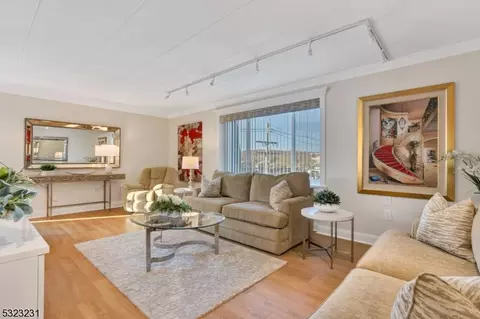 190 Morris Ave #4F, Springfield, NJ 07081