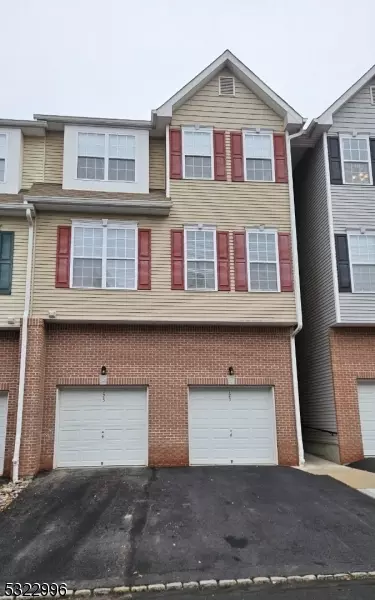 125 Conover Ter, Lebanon, NJ 08833