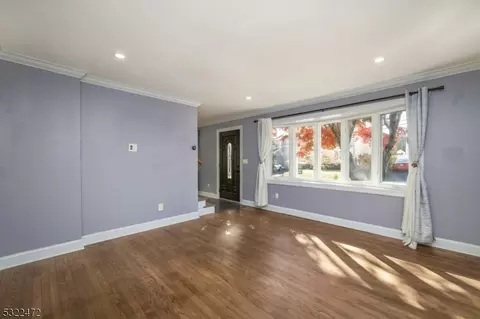 14 Henry St, Summit, NJ 07901 photo 4