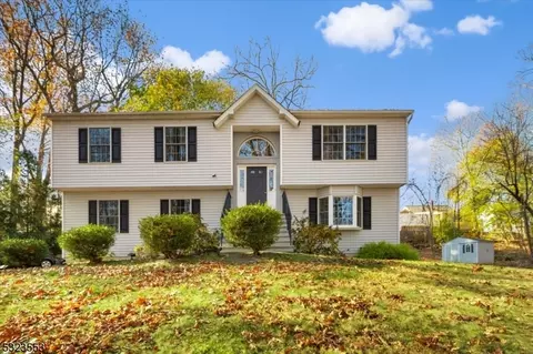 54 Marshall Ave, Rockaway, NJ 07866