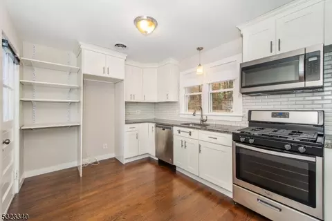 60 Woodhaven Dr, Wayne, NJ 07470 photo 7