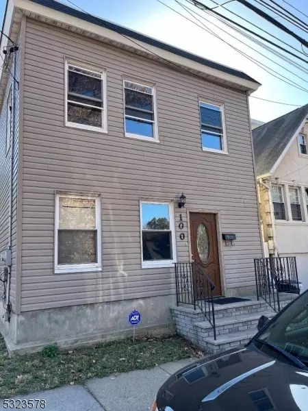 100 S Devine St, Newark, NJ 07106