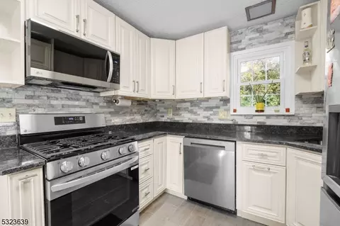 23 Broadway, Wayne, NJ 07470 photo 7