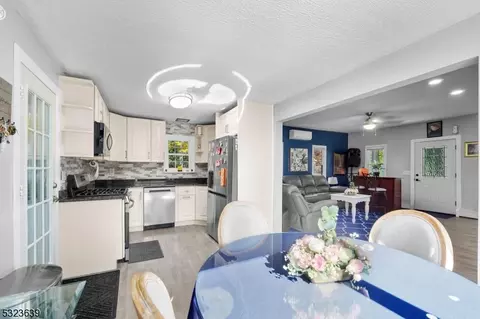 23 Broadway, Wayne, NJ 07470 photo 9