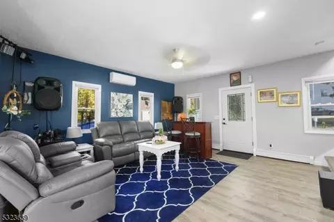 23 Broadway, Wayne, NJ 07470 photo 4