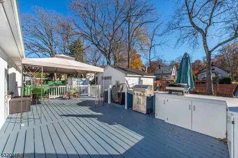 46 New St, Wayne, NJ 07470 photo 6