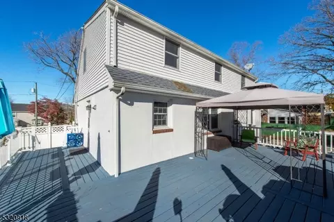 46 New St, Wayne, NJ 07470 photo 4