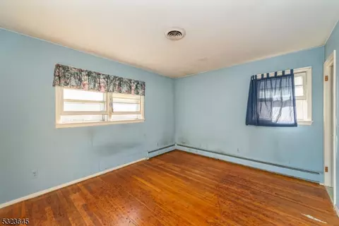 33 Lenape Trl, Wayne, NJ 07470 photo 12
