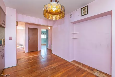 33 Lenape Trl, Wayne, NJ 07470 photo 11