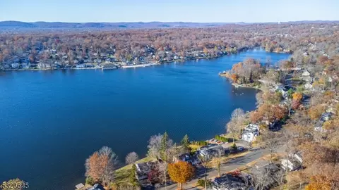 33 Lenape Trl, Wayne, NJ 07470 photo 31