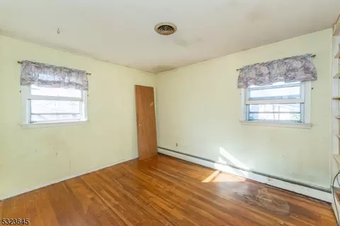 33 Lenape Trl, Wayne, NJ 07470 photo 15