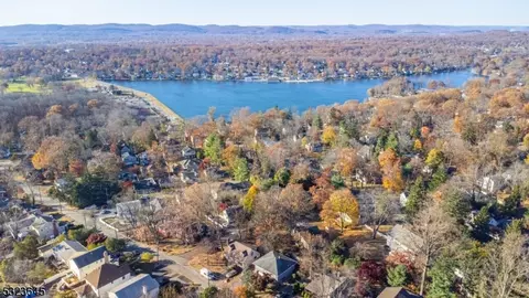 33 Lenape Trl, Wayne, NJ 07470 photo 27