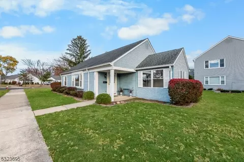 324 Old Nassau Rd # C, Monroe Township, NJ 08831