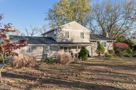 28 Madison Ave, Flemington, NJ 08822