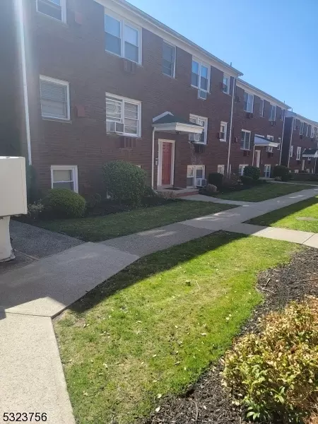 482 Joralemon St #2, Belleville, NJ 07109