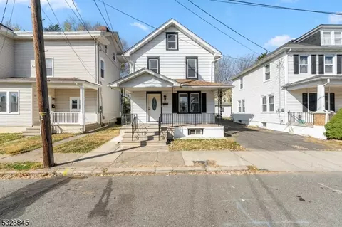 49 Colby Pl, Phillipsburg, NJ 08865