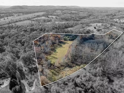190 Kerrs Corner Rd, Frelinghuysen Twp, NJ 07825