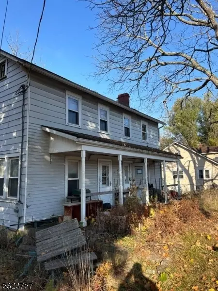 63 Port Colden Rd, Washington, NJ 07882