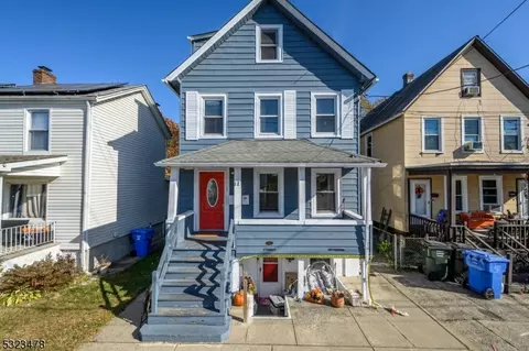 32 Lee St, Woodbridge Twp, NJ 07064